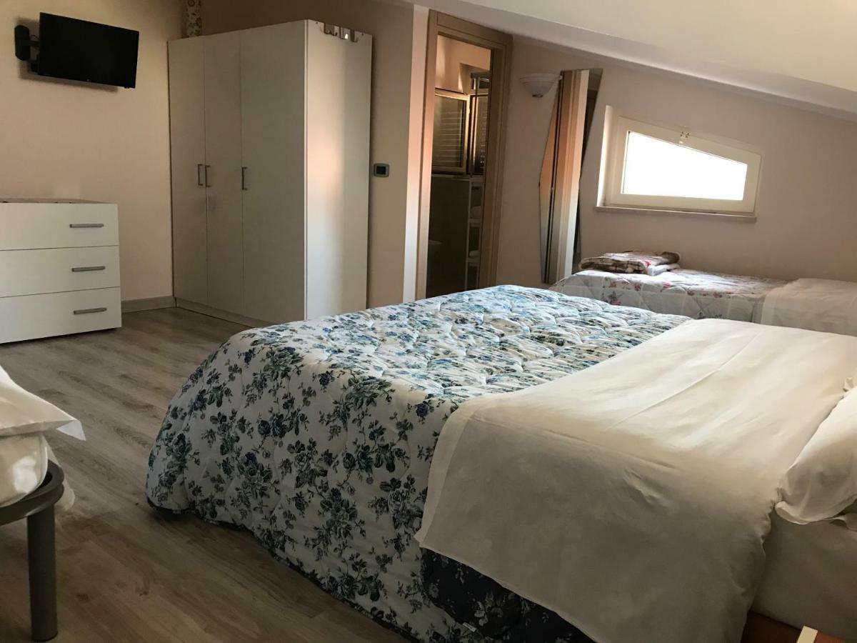 Le Gatte Bed and Breakfast Eboli Buitenkant foto